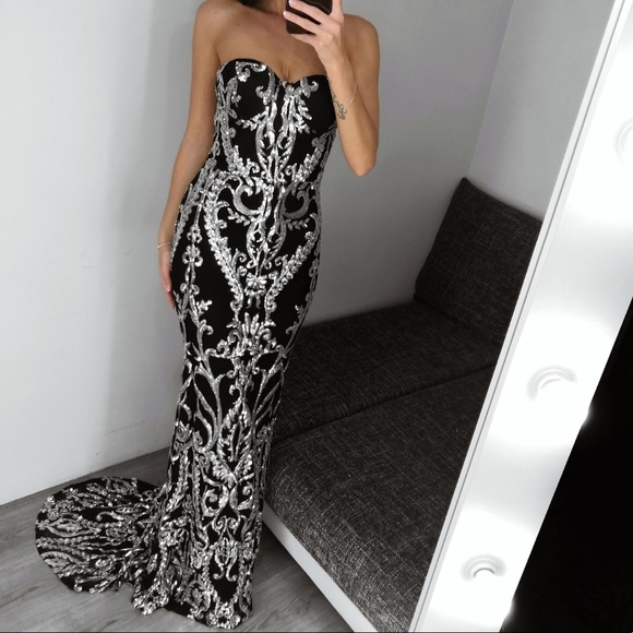 Silver and black sequin mermaid dress - Picture 4 of 7